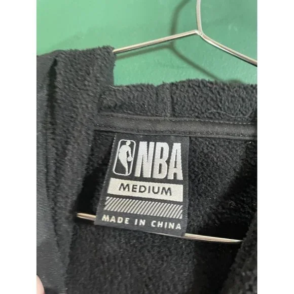 NBA- Men's Black Logo Long Sleeve Hoodie - Size M - Picture 3 of 5